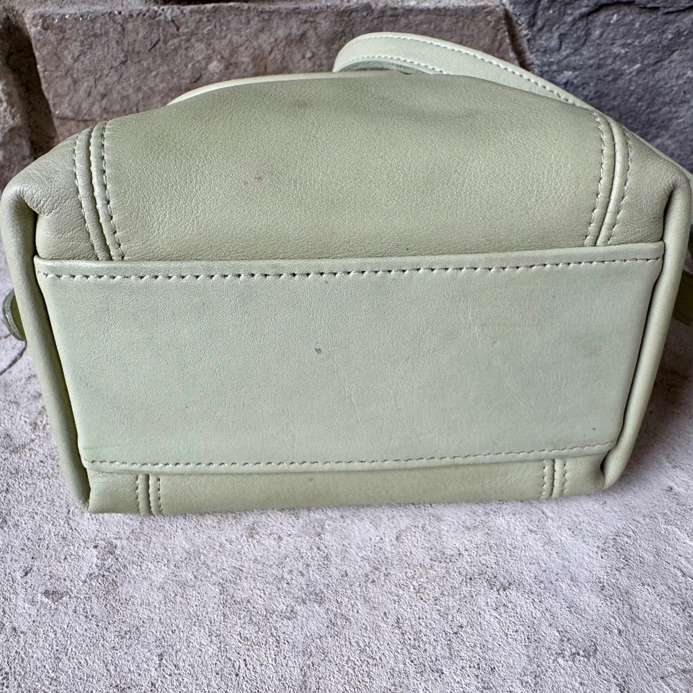 Vintage Coach Soho 4108 Rare Pistachio Small Flap Bag - Picture 5 of 13